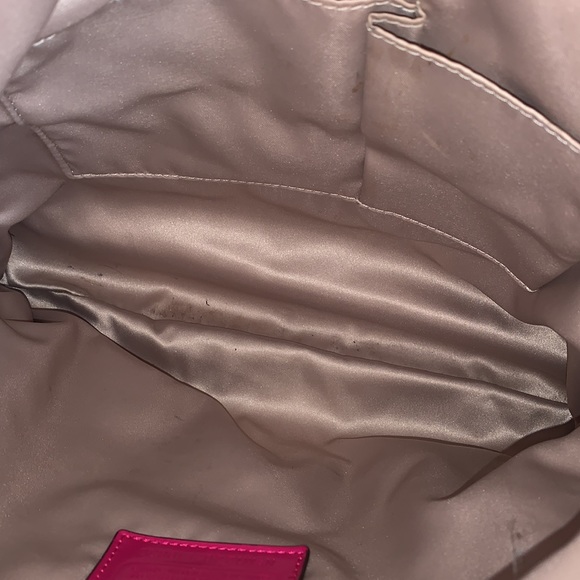 Coach - Picture 10 of 15